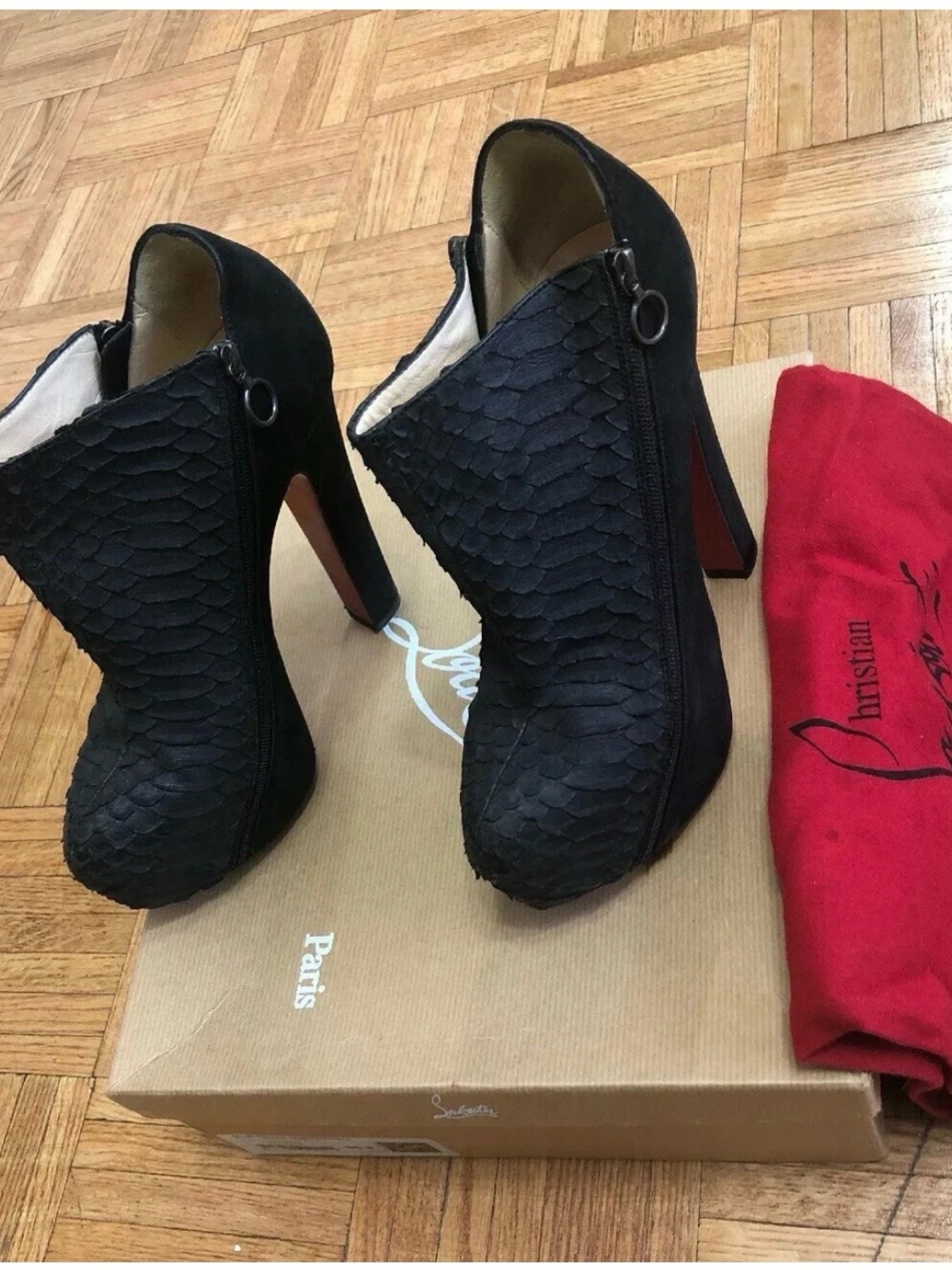 Christian Louboutin sz 36.5 Black Python platform suede Proposte/veau Booties